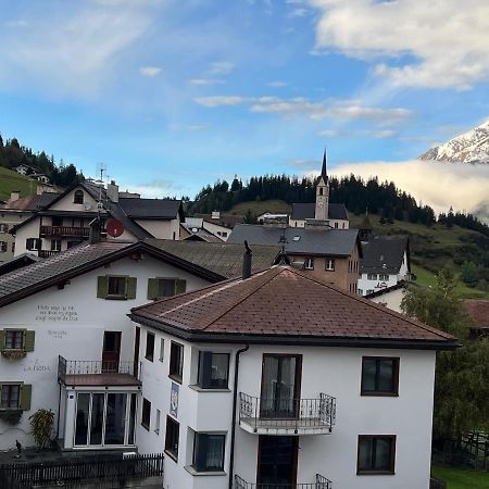 Hotel Und Restaurant Alpina Salouf Экстерьер фото